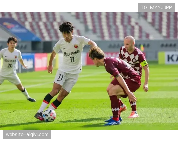 官方:里尔中场安热尔-戈梅斯因肌肉疲劳将缺席周末联赛 官方:里尔中场安热尔-戈梅斯因肌肉疲劳将缺席周末联赛